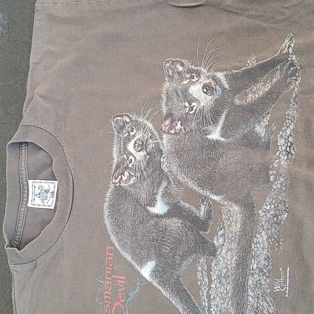 Vintage alore T-shirt USA XL Tasmanian devil wild cotton